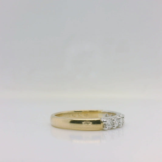 7 Diamond Claw Set Ring