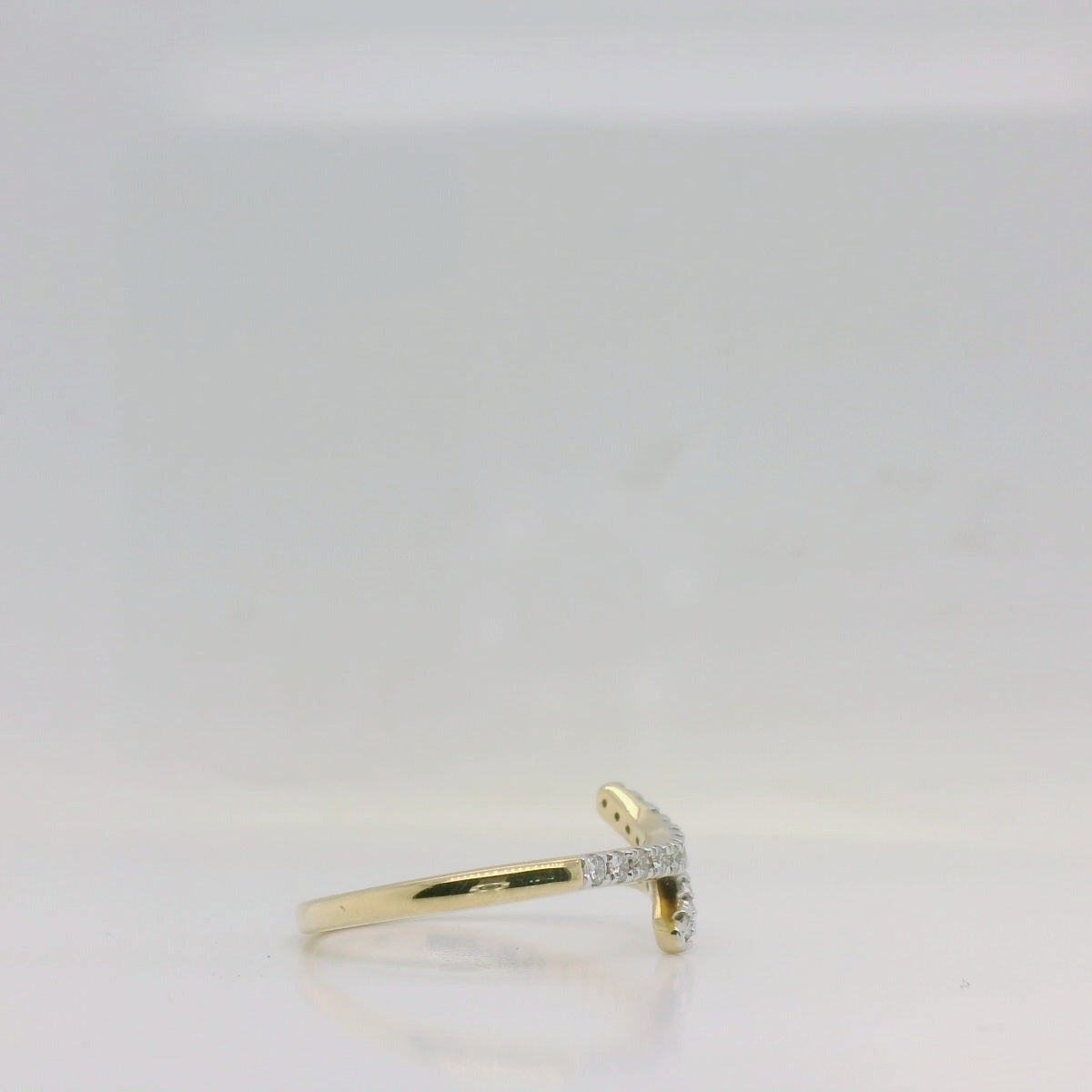 Crossover Ring