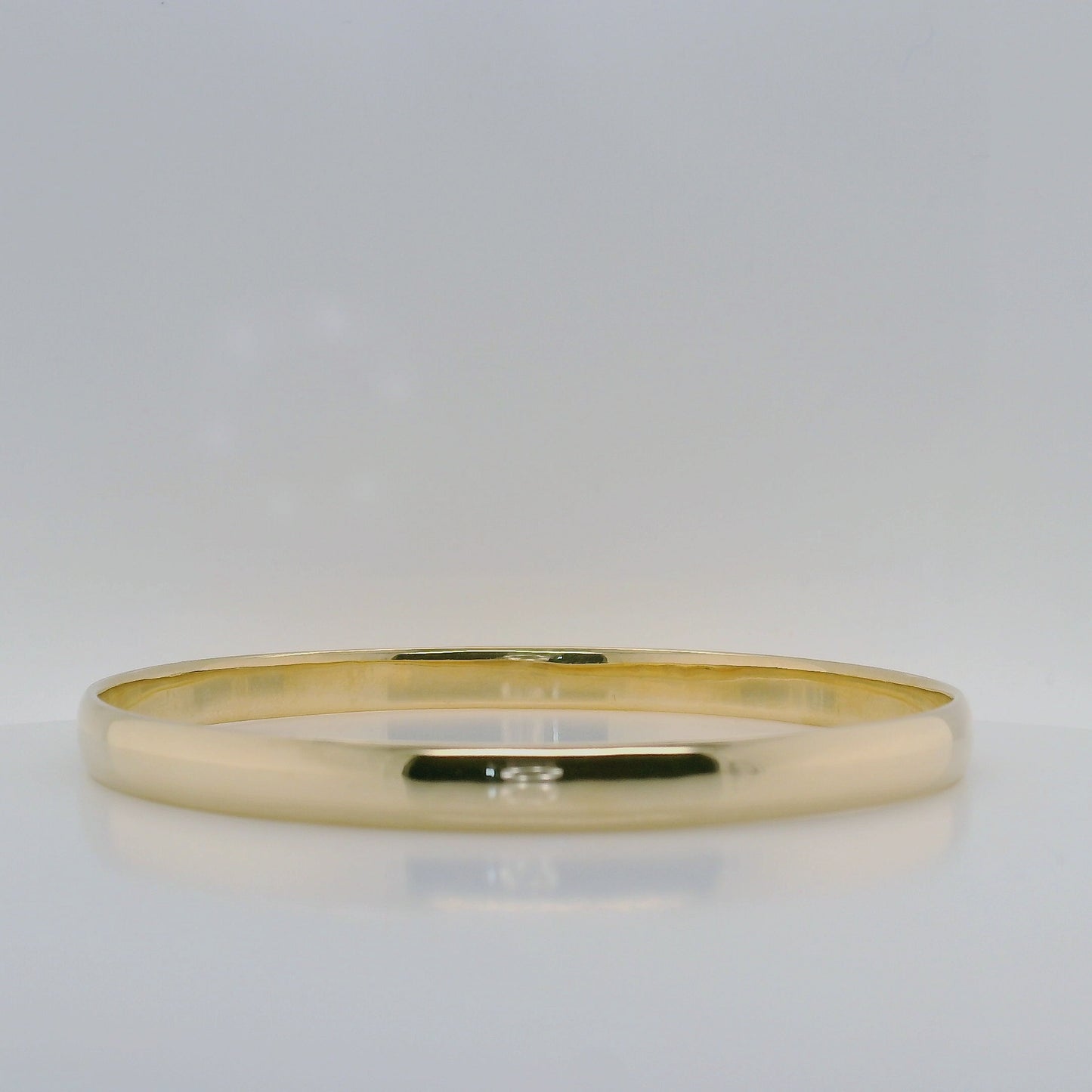 Handcrafted Gold Bangle