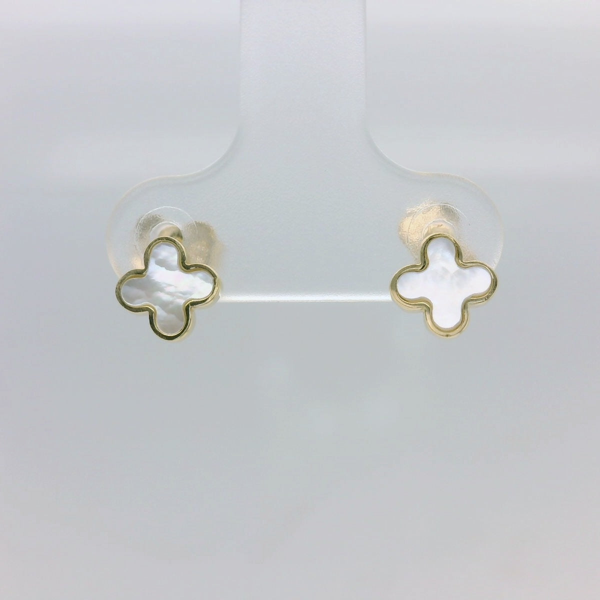 Clover Studs