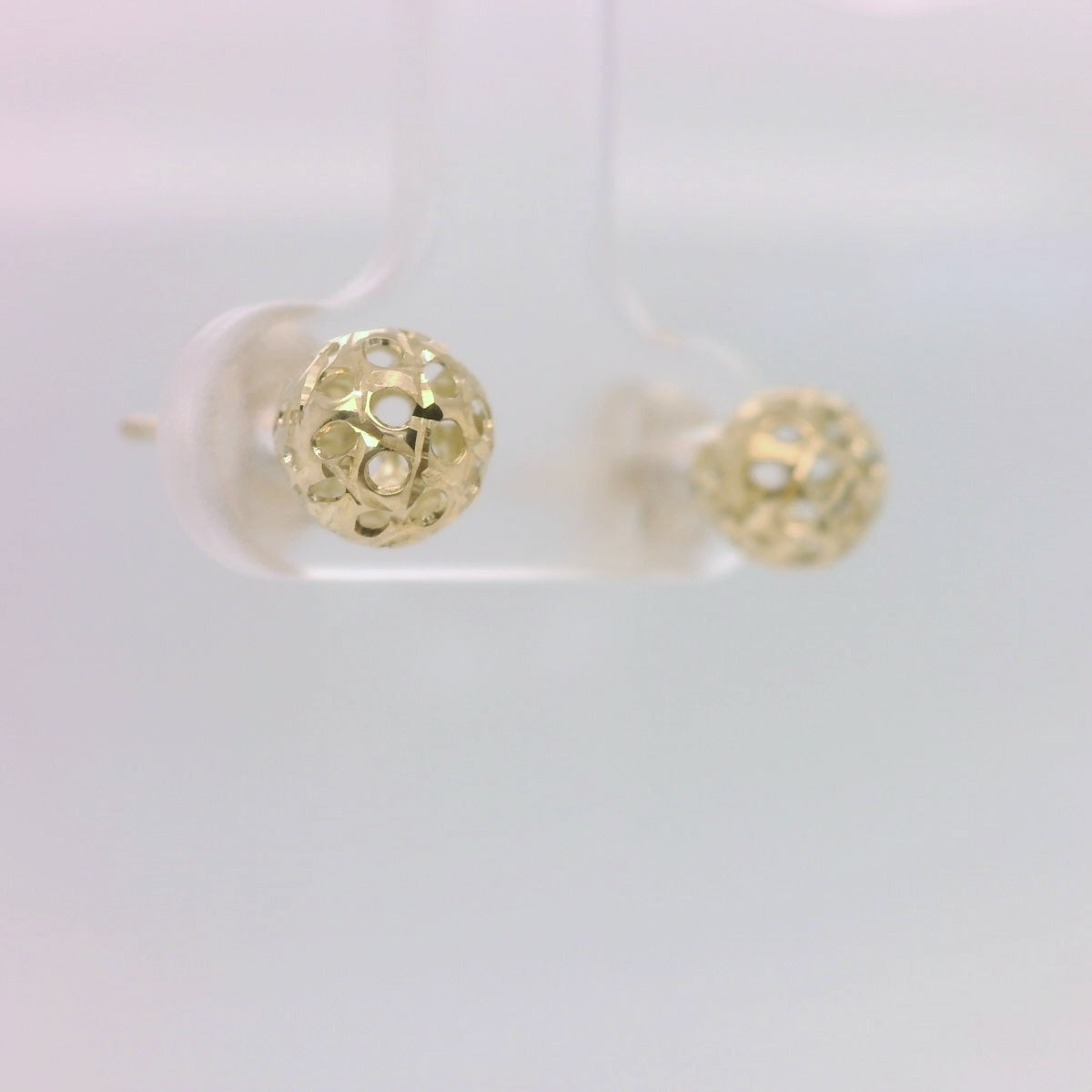 Cut-Out Ball Studs