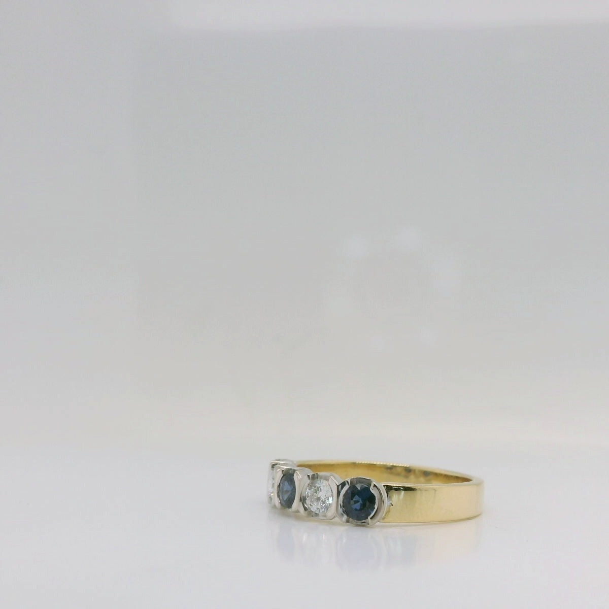 Semi Bezel Sapphire & Diamond Ring