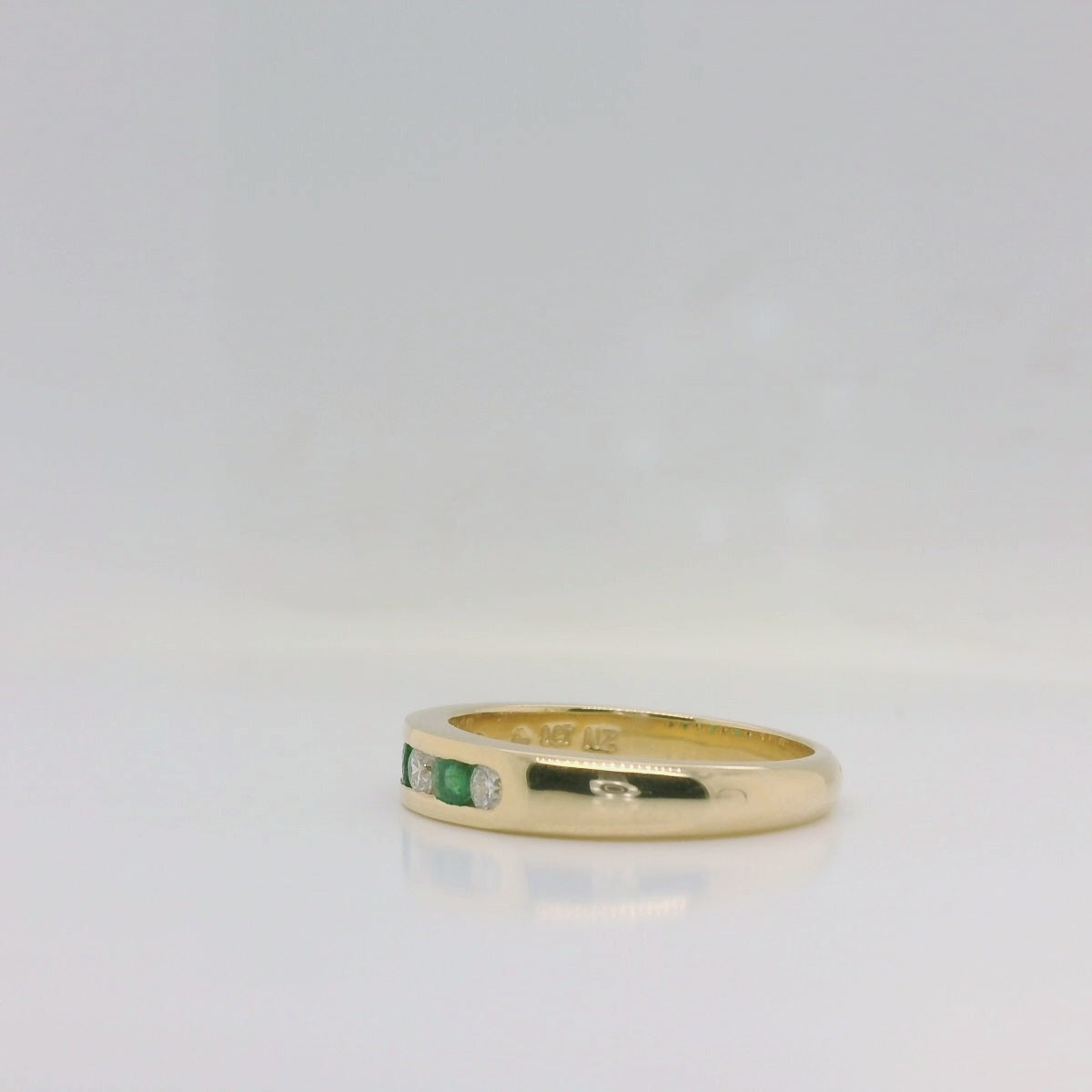 Emerald Diamond Channel - 9ct