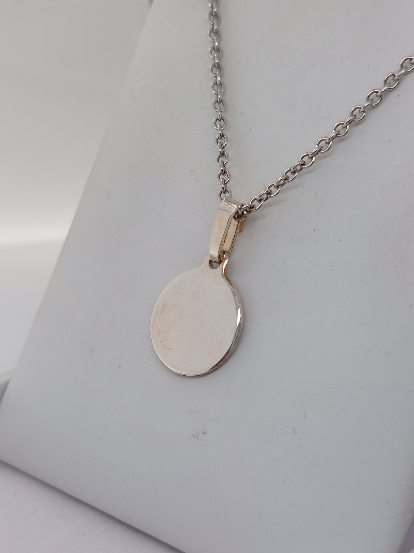 Round Disc Pendant