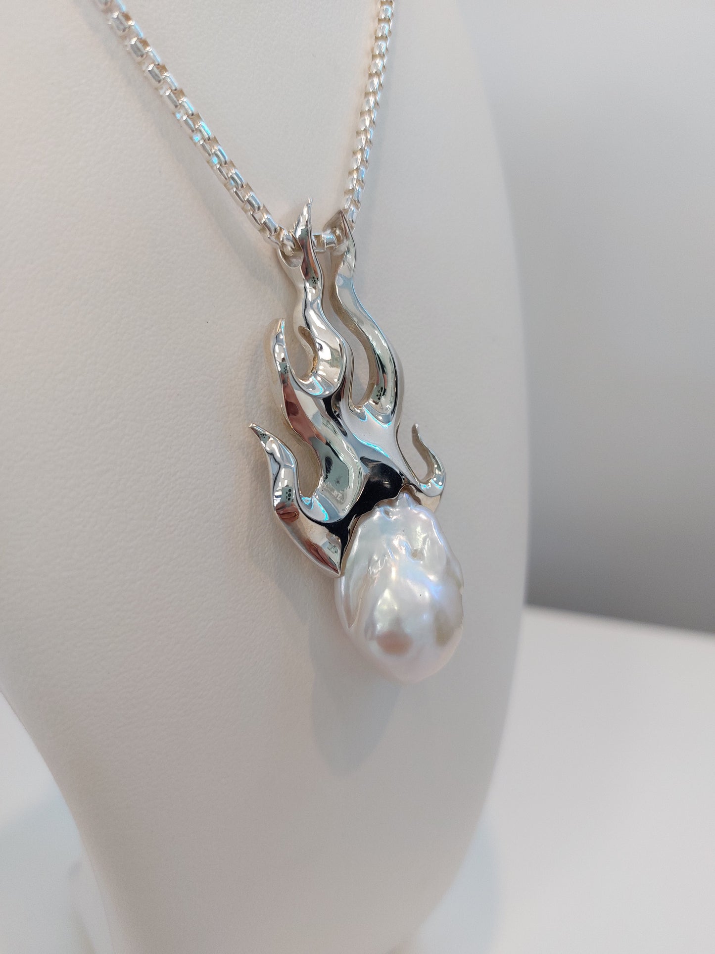 Pearl Comet Pendant