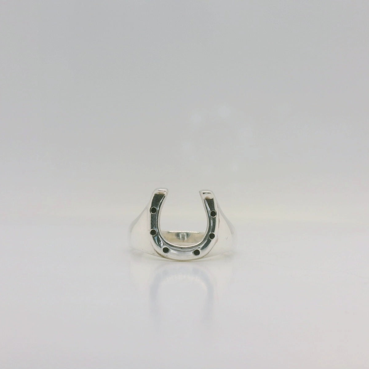 Horse Shoe Ring