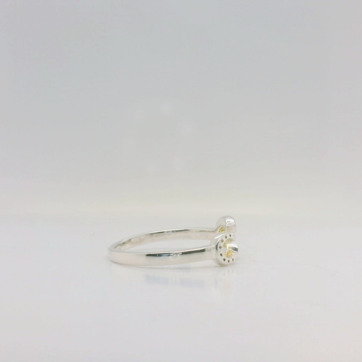 Open Horse shoe Ring