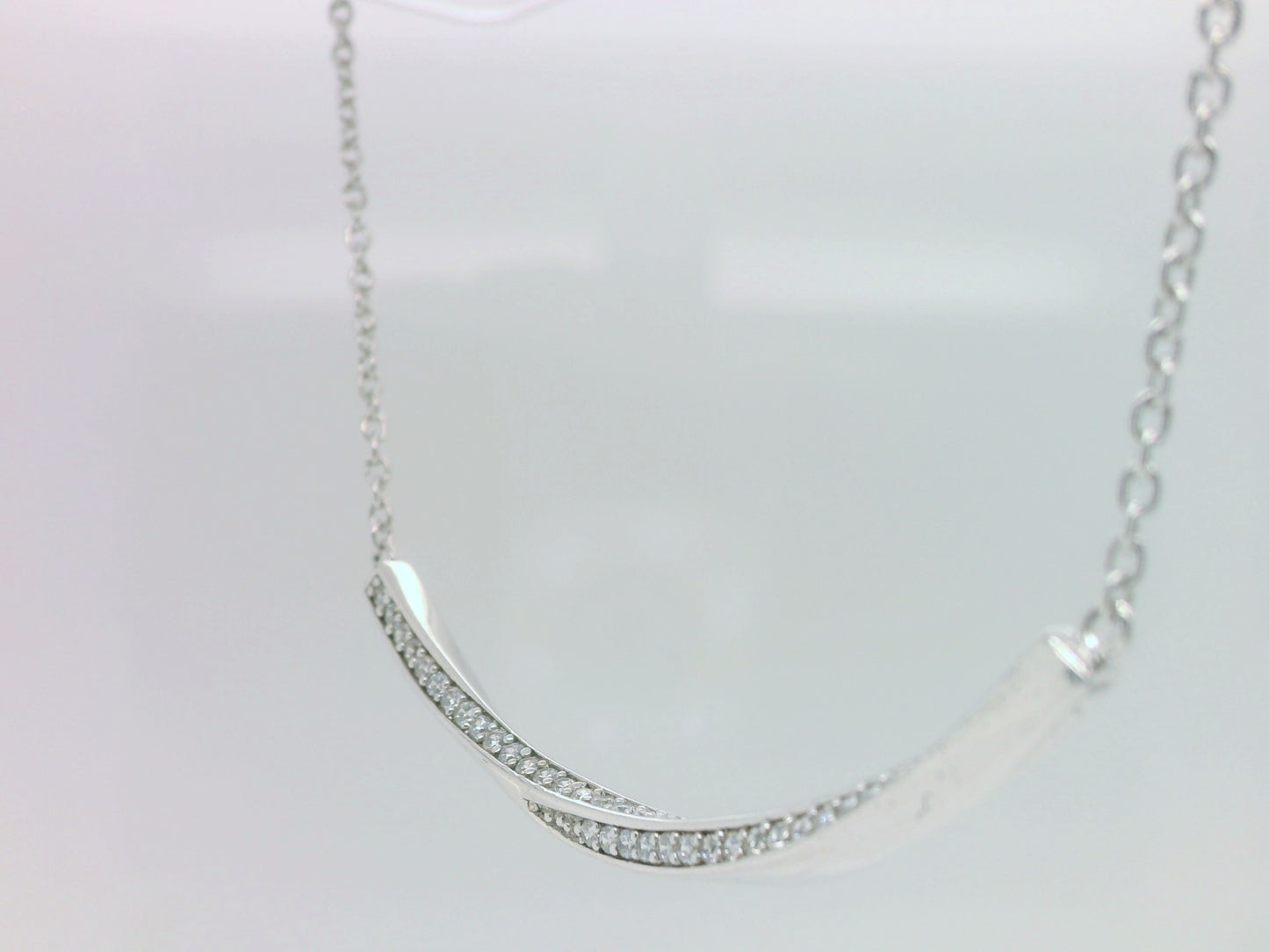 Twisted Bar Necklace