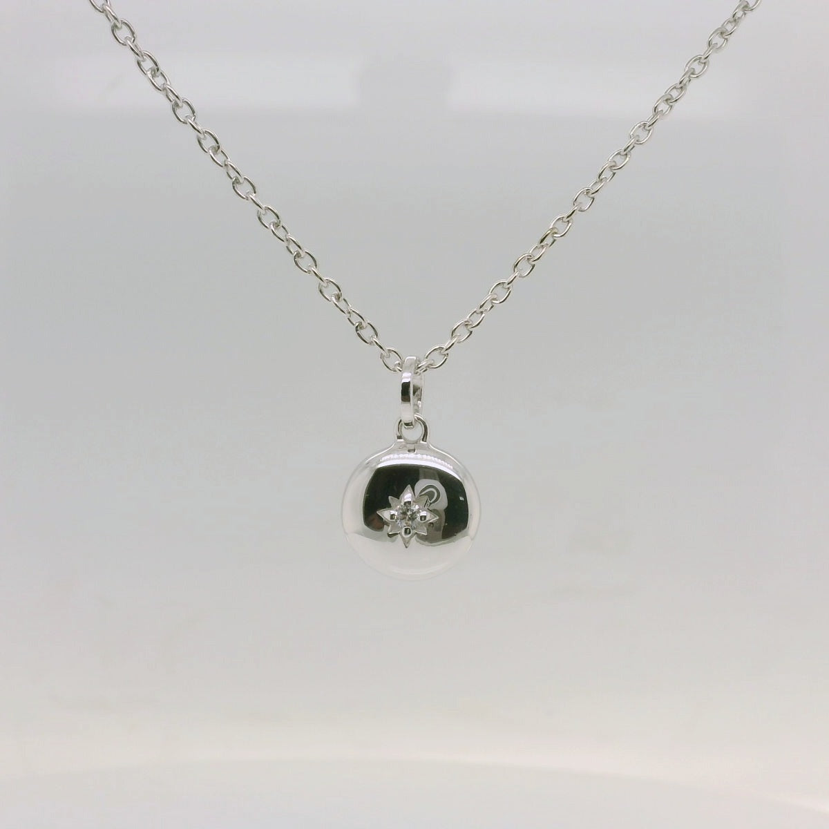 Star Set Pendant