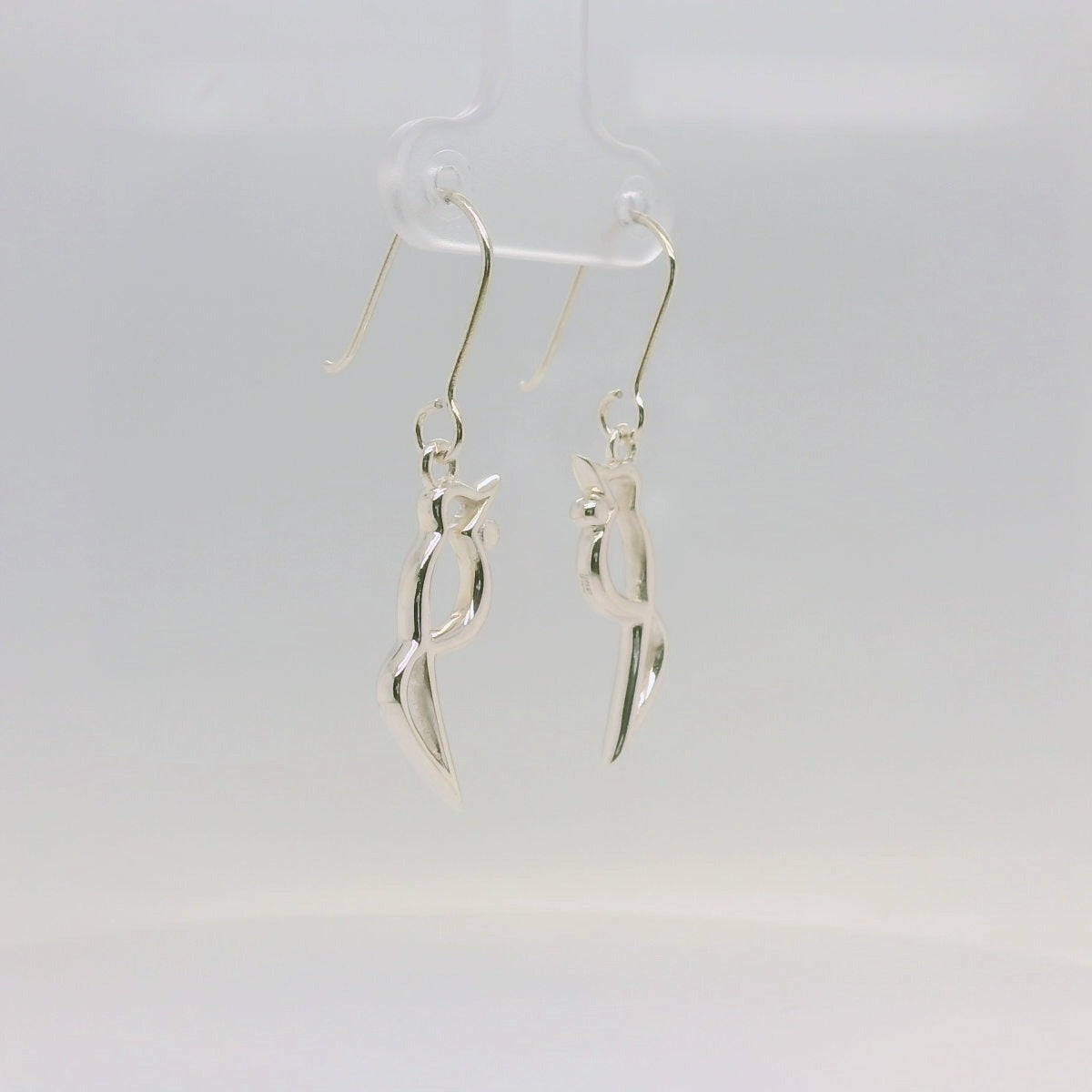 Tui Earring