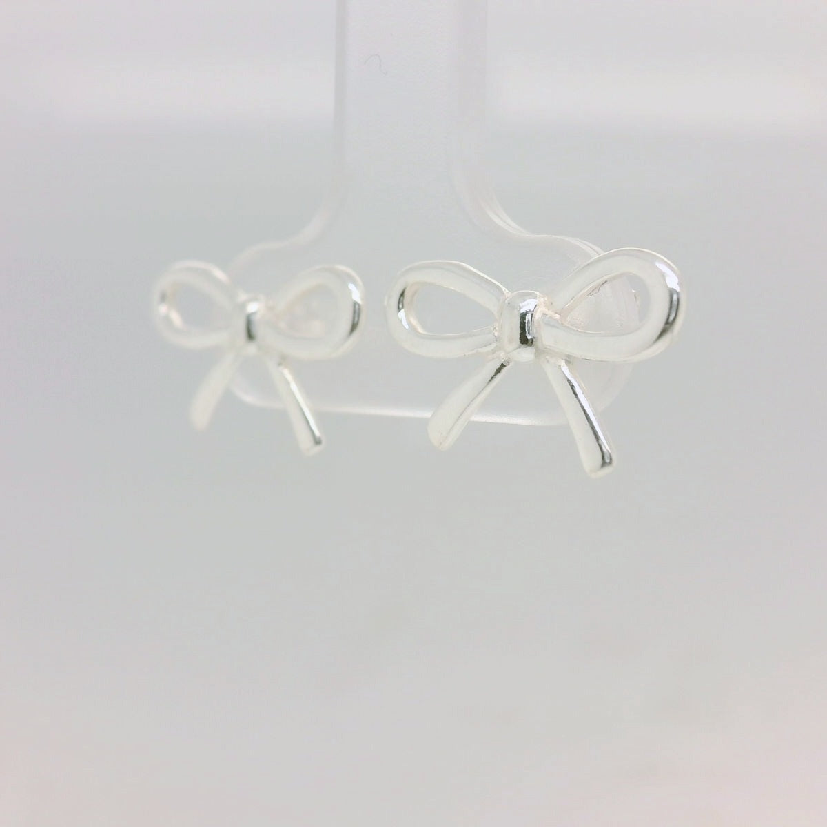 Bow Studs