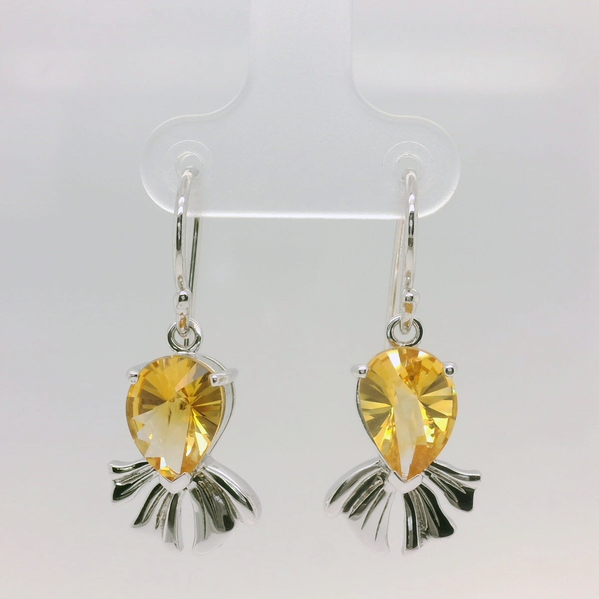 Fishtail Citrine Drops