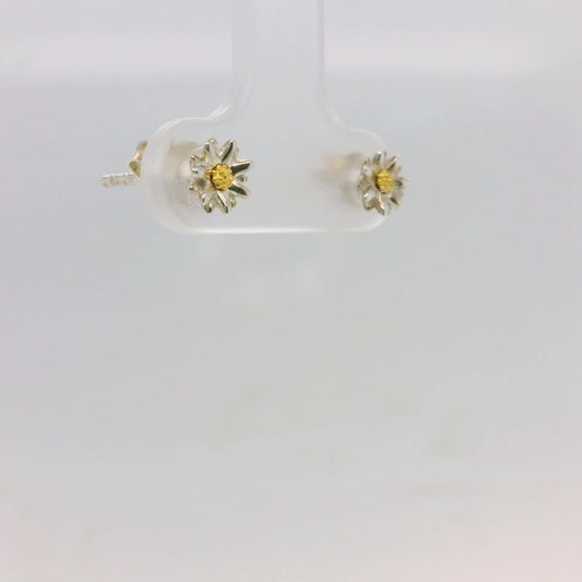 Daisy Studs