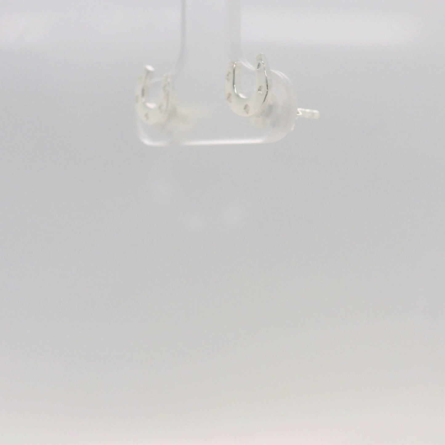Small Horseshoe Stud
