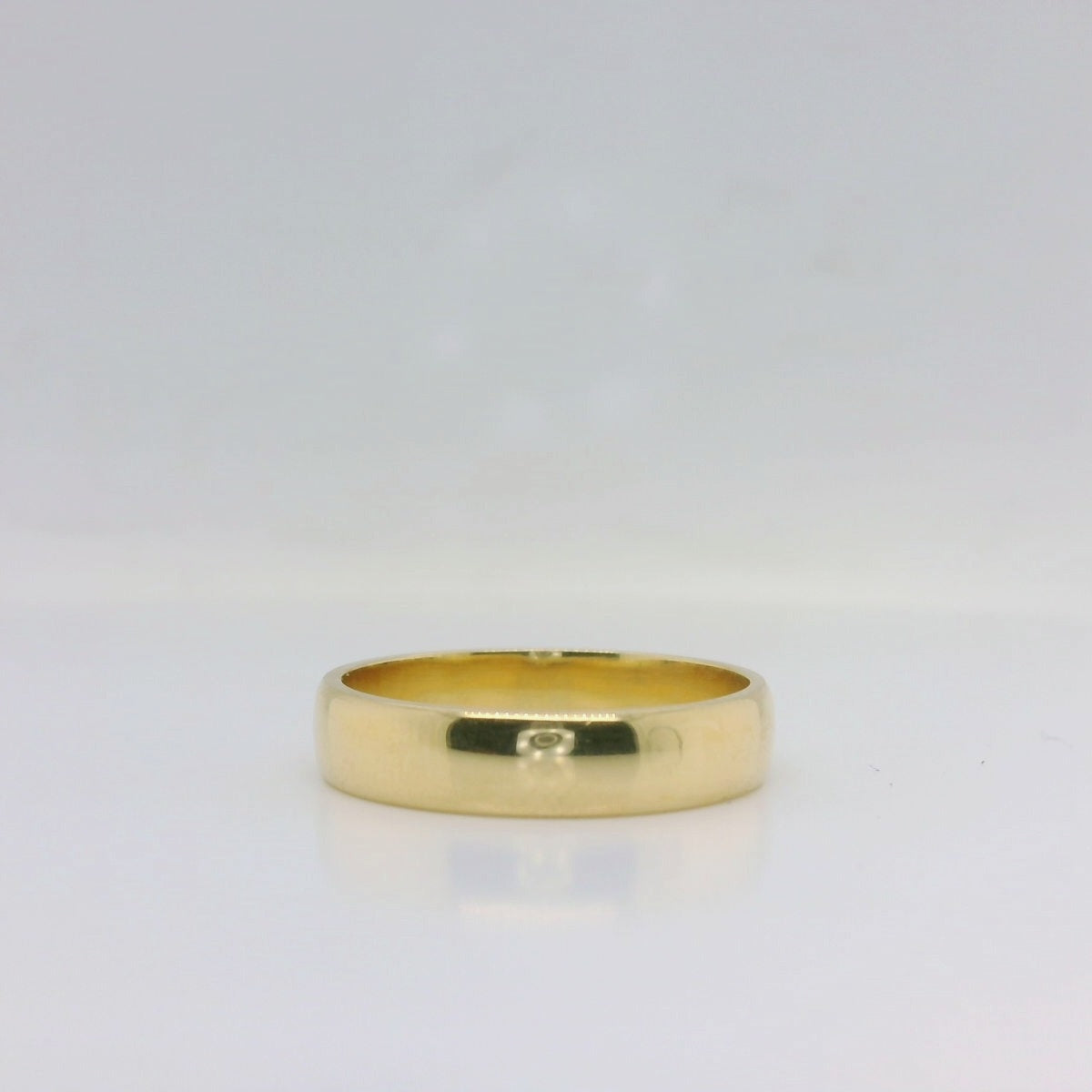 Handcrafted Wedder