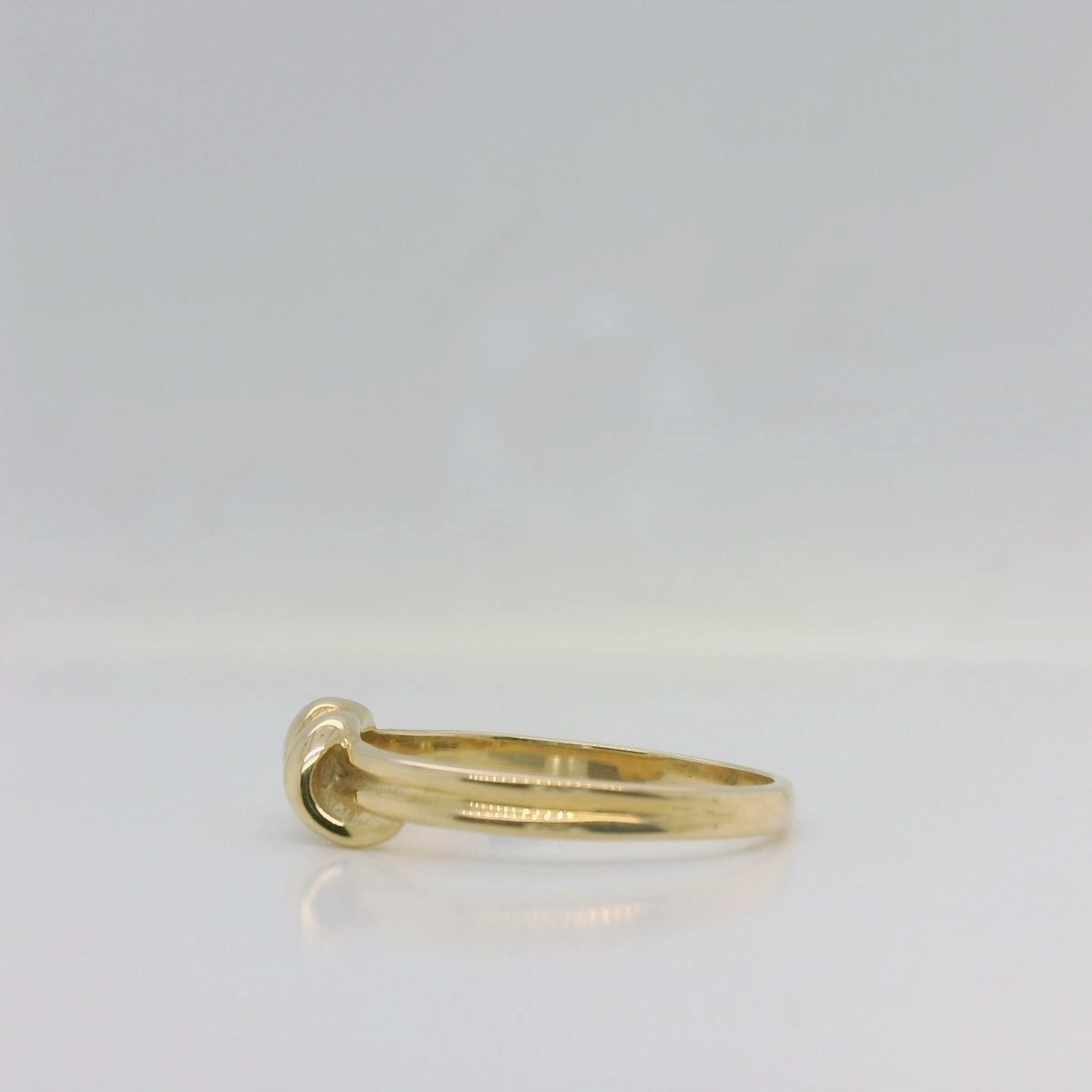 Curved Twist Ring