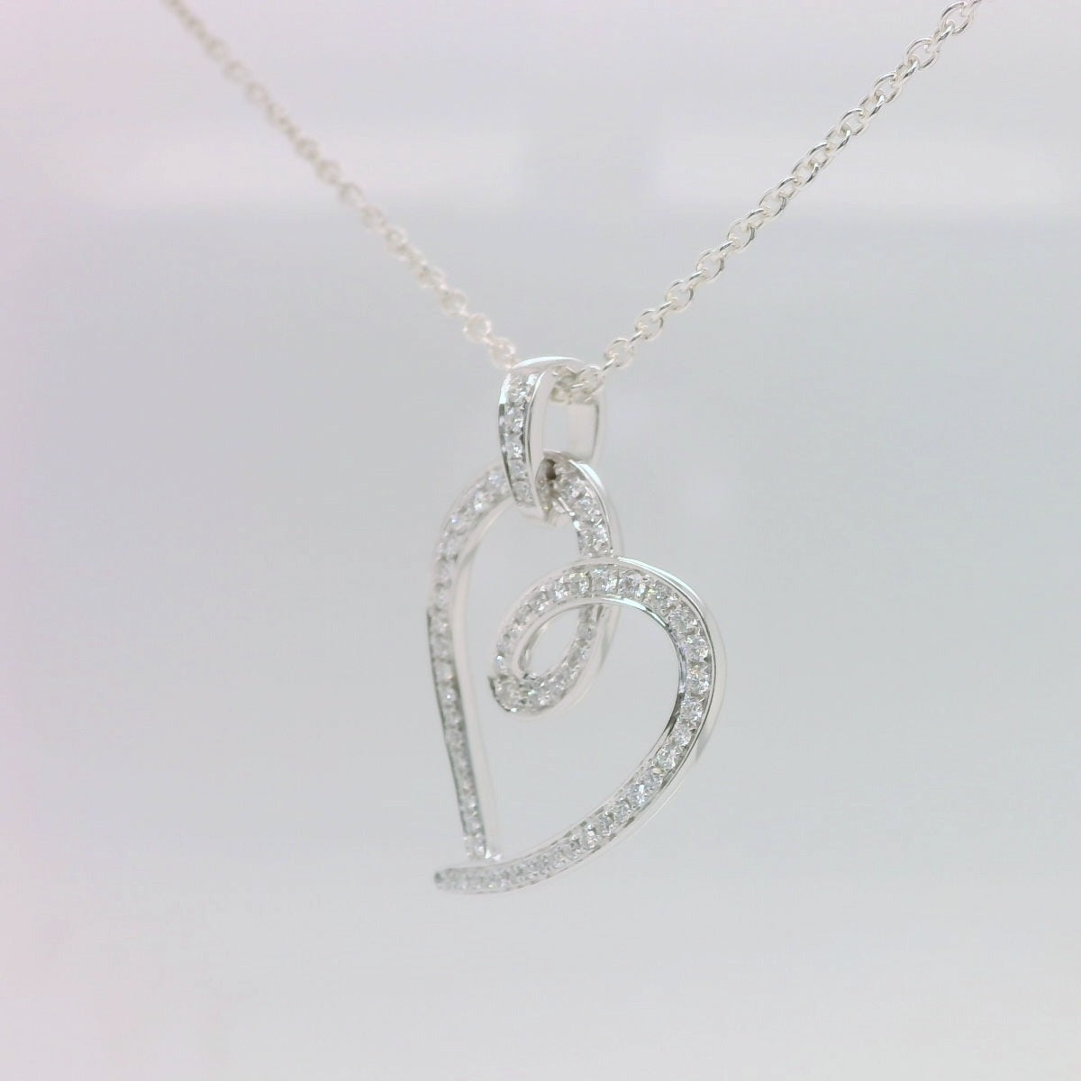 Love Me Heart Pendant