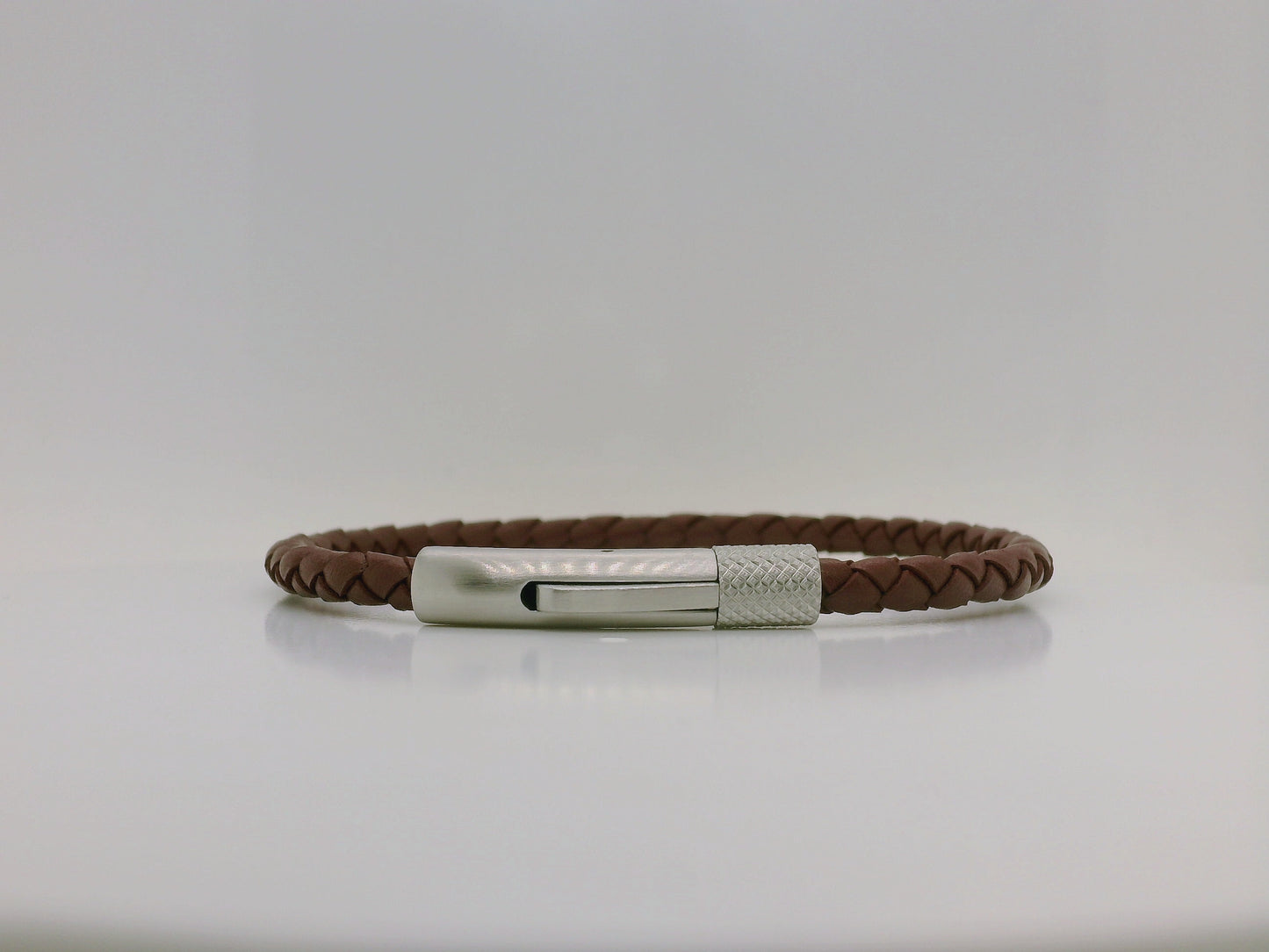Gent's Reddish Brown Braided Leather Bracelet