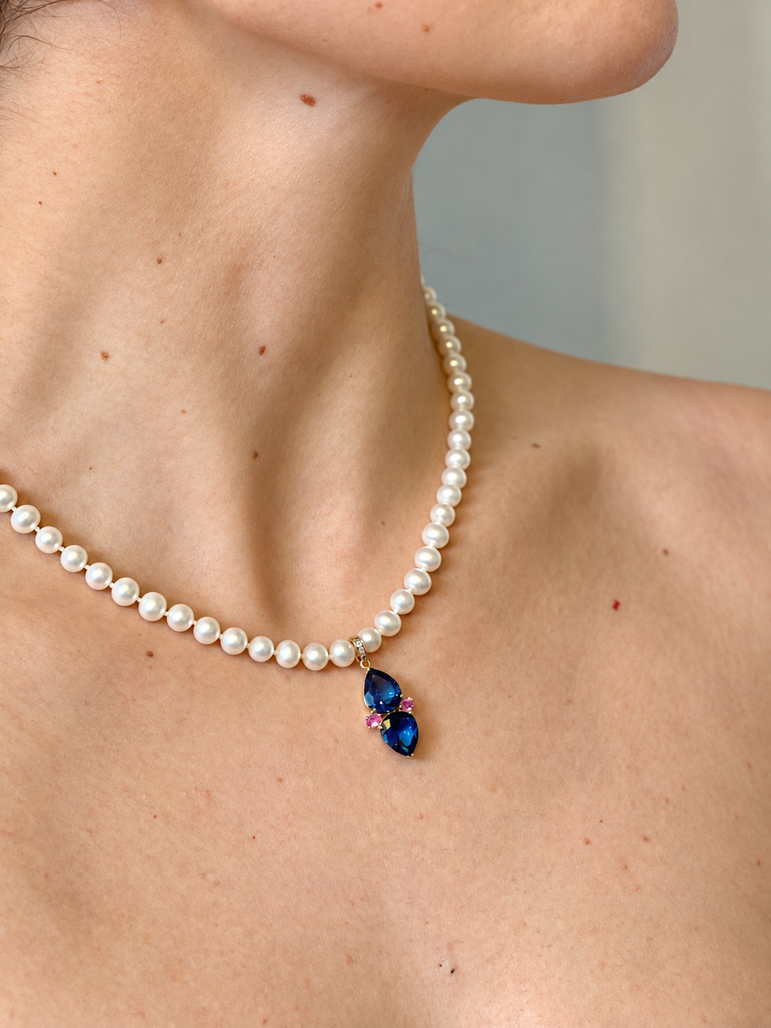 Shop Pearls