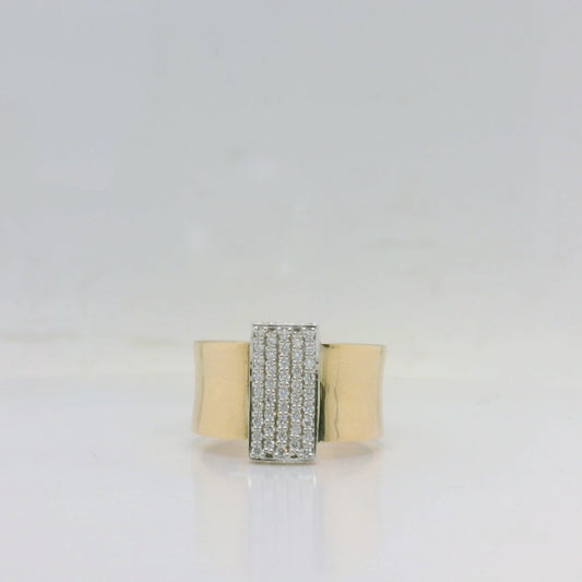 Concave Diamond Ring