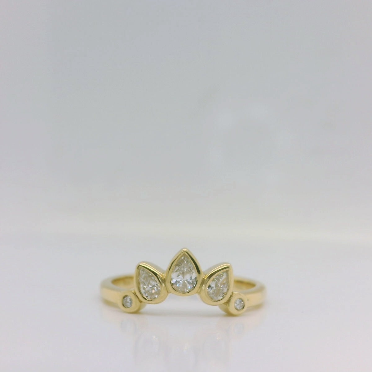 Curved Ring