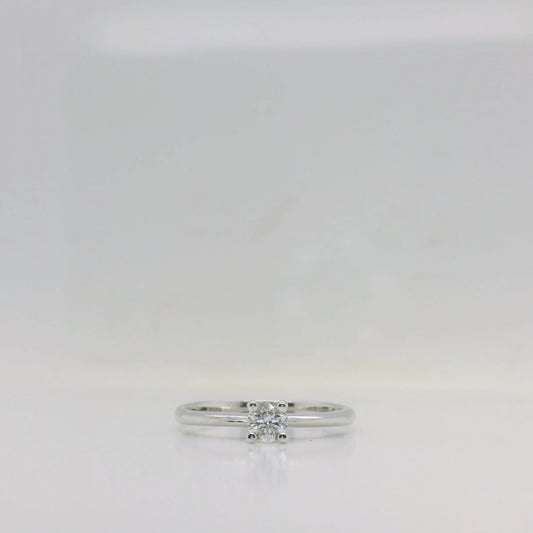 4 Claw Diamond Ring