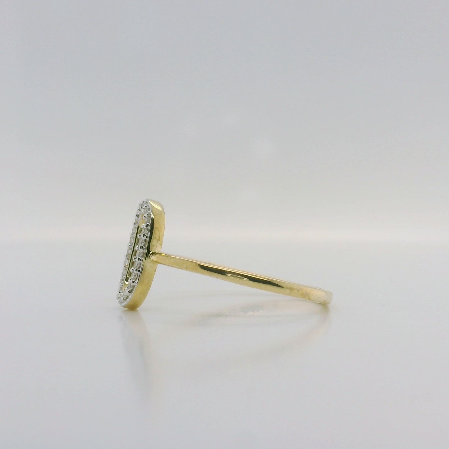 Open Oval Diamond Ring