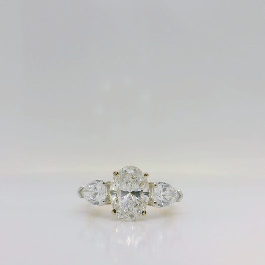 Oval Lab Diamond Trilogy Ring