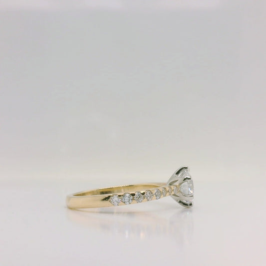 Lab Diamond Soli & Shoulder Stone Ring