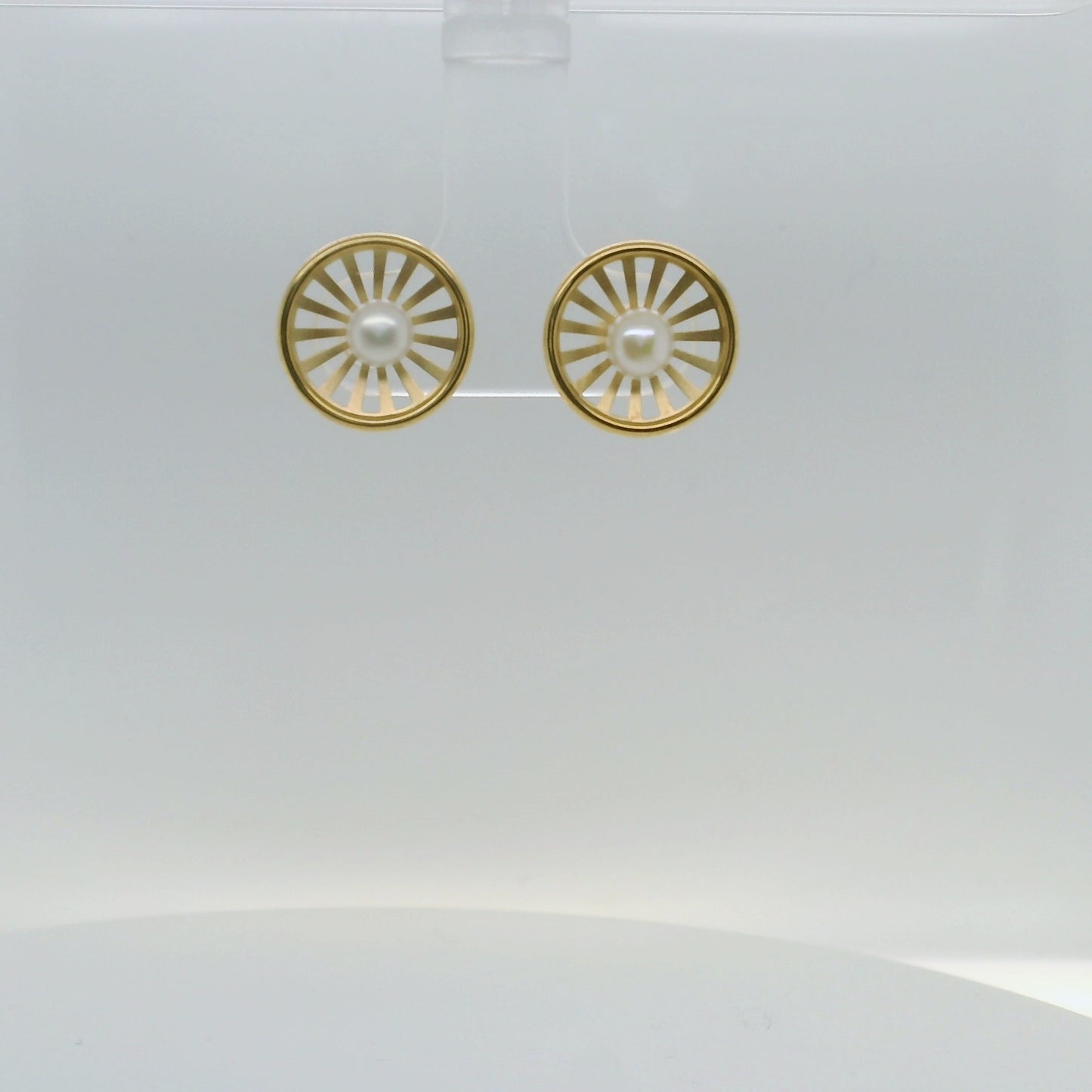 Sunray Pearl Studs