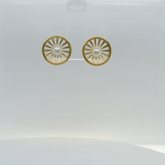 Sunray Pearl Studs