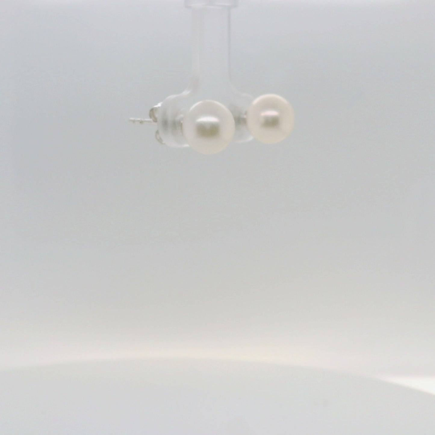 White Round Studs - 8mm