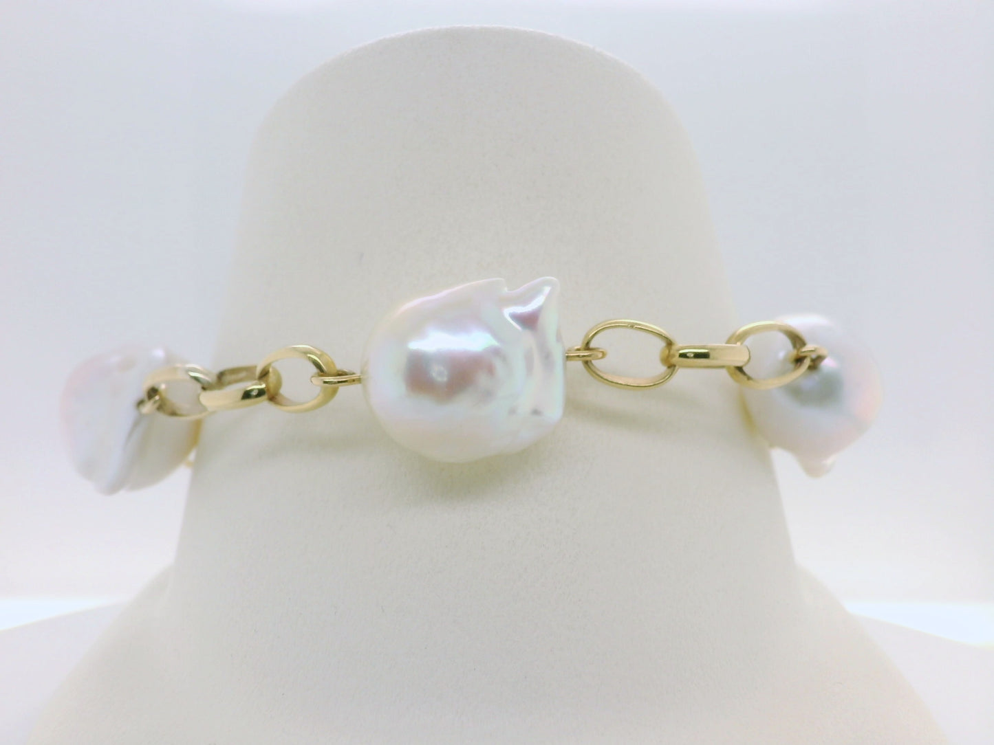 Baroque Pearl Bracelet
