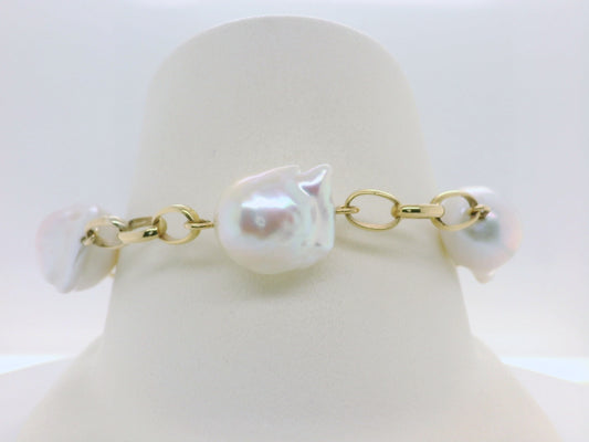 Baroque Pearl Bracelet
