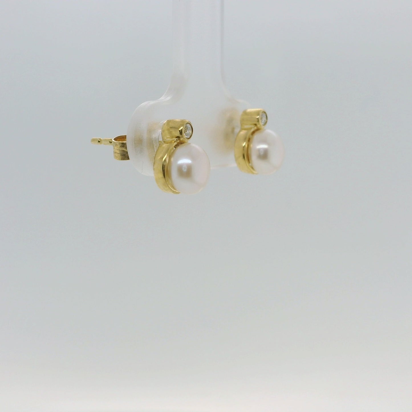 Pearl & Diamond Stud Earrings