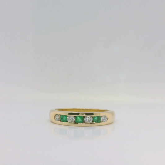 Emerald Diamond Channel - 9ct