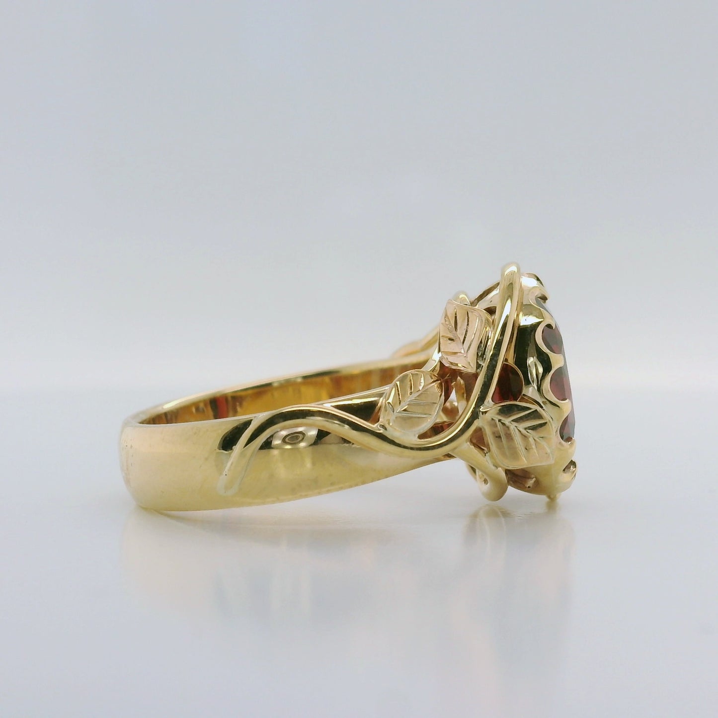 Hand Engraved Garnet Ring