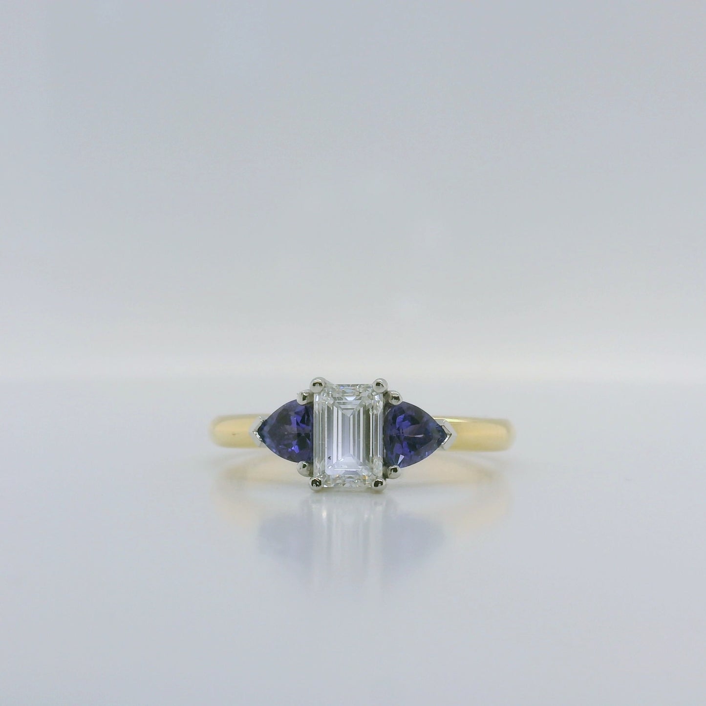 Diamond & Tanzanite Ring