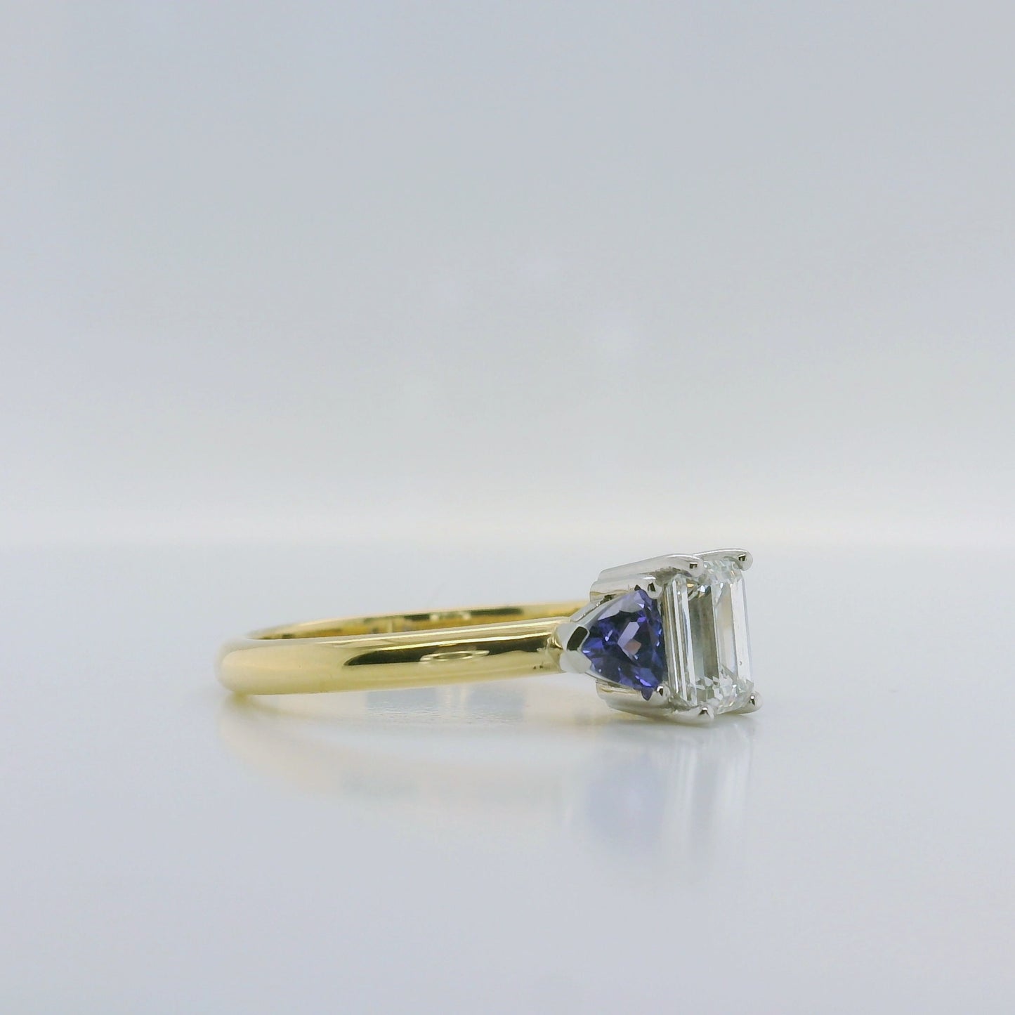 Diamond & Tanzanite Ring