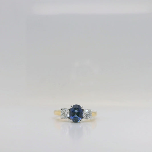 Oval sapphire & diamond ring