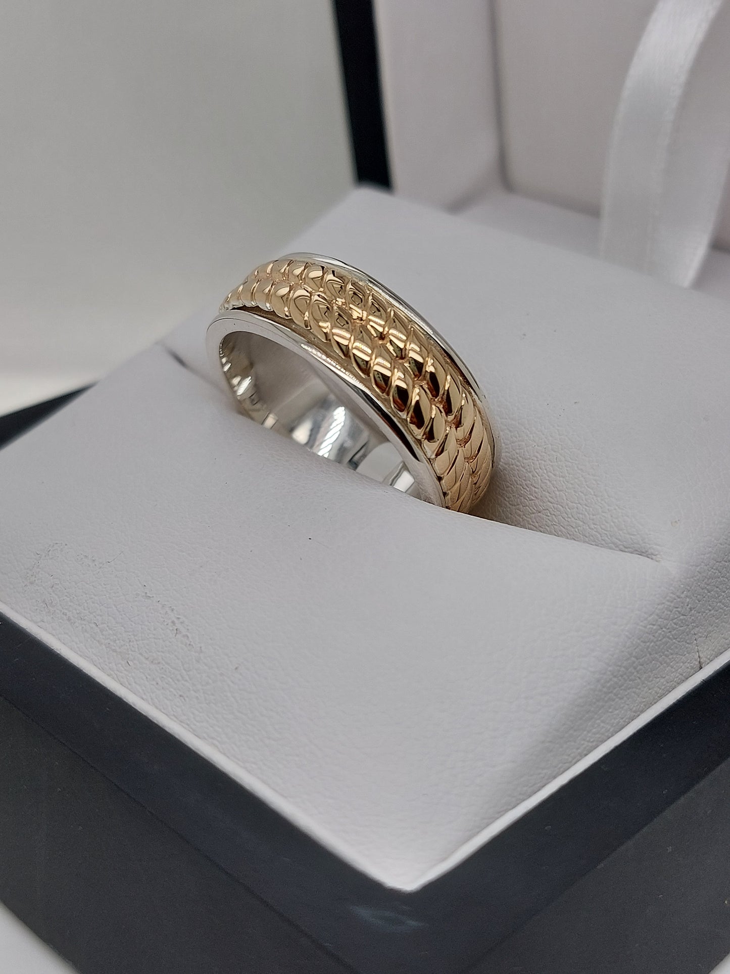 Gents Woven Ring