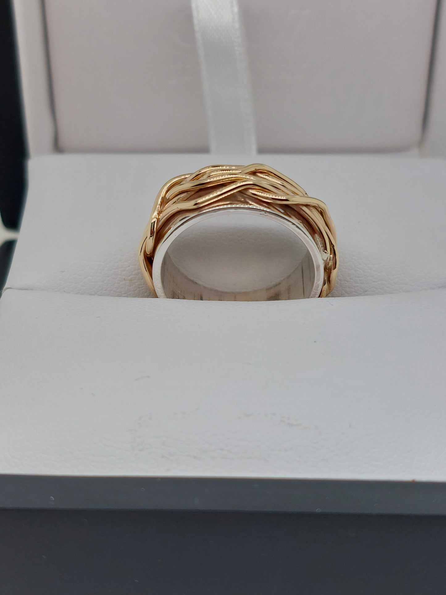 Gents Two-Tone Wire Ring