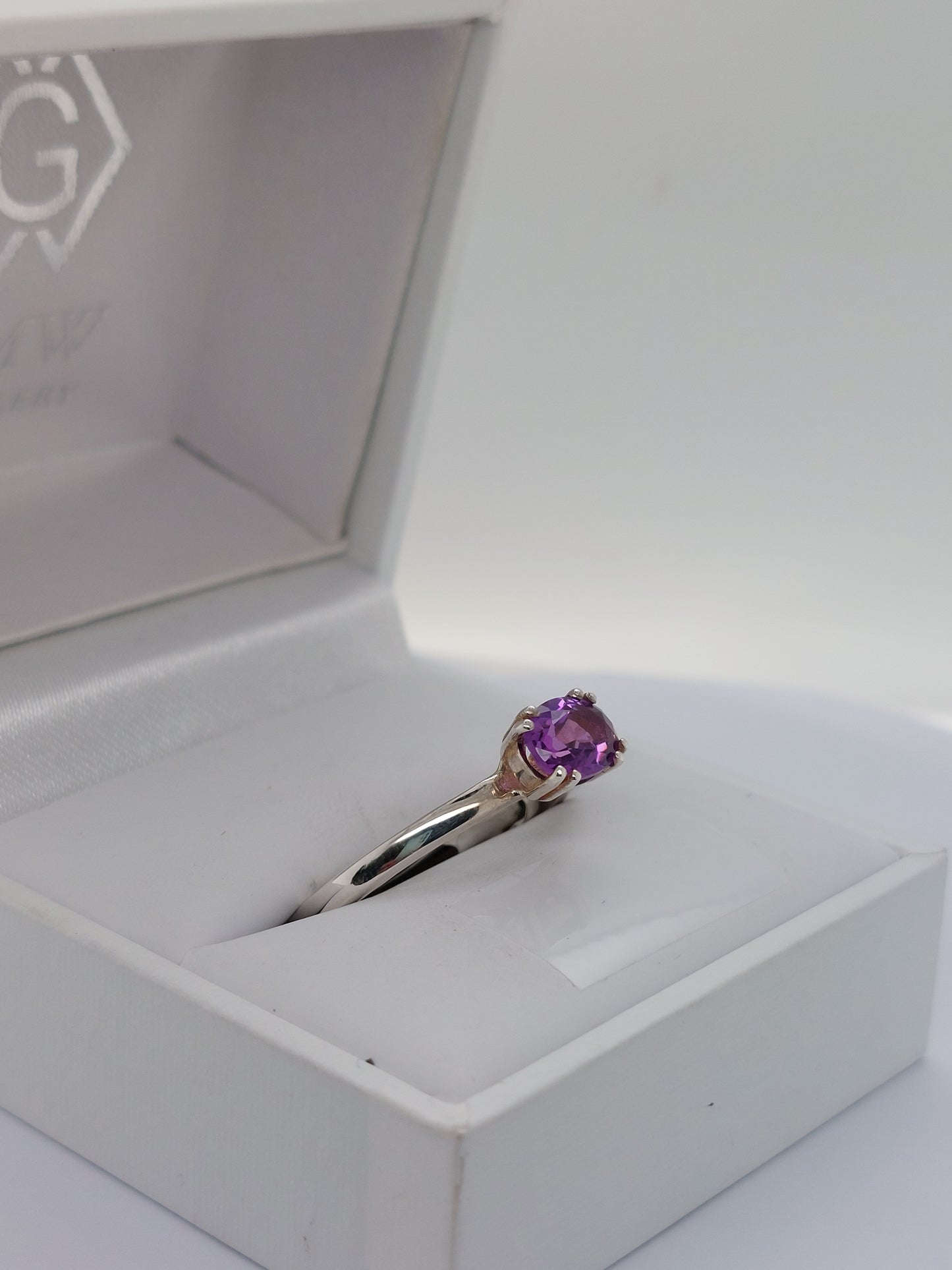 Double Claw Amethyst Ring