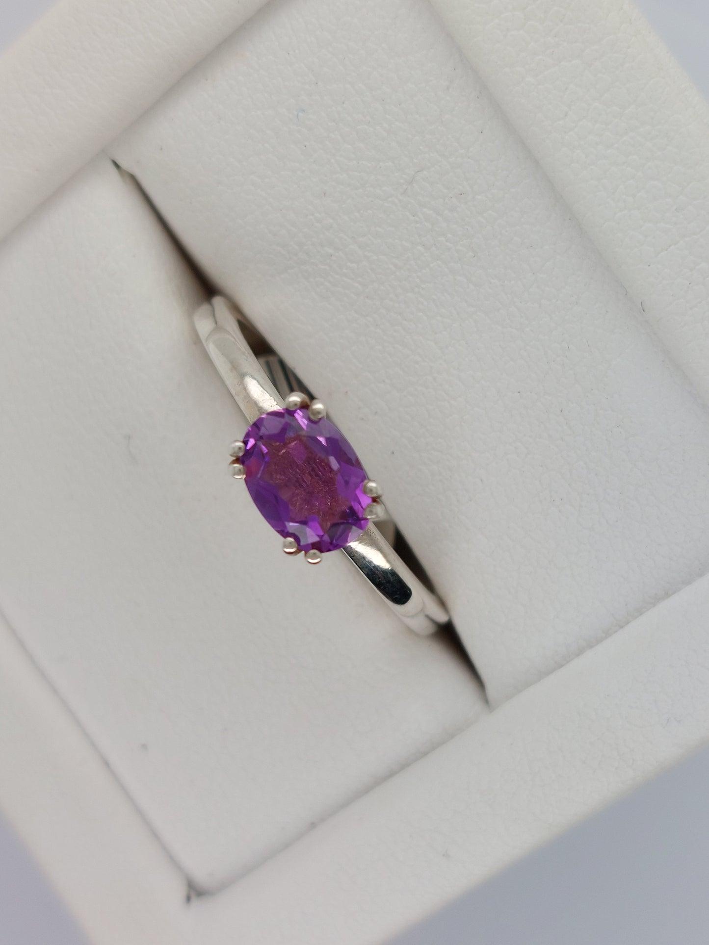 Double Claw Amethyst Ring