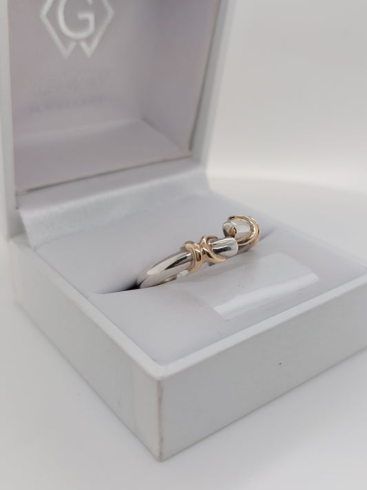 Two-Tone Open end Criss-Cross Ring