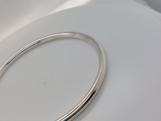 Round Bangle