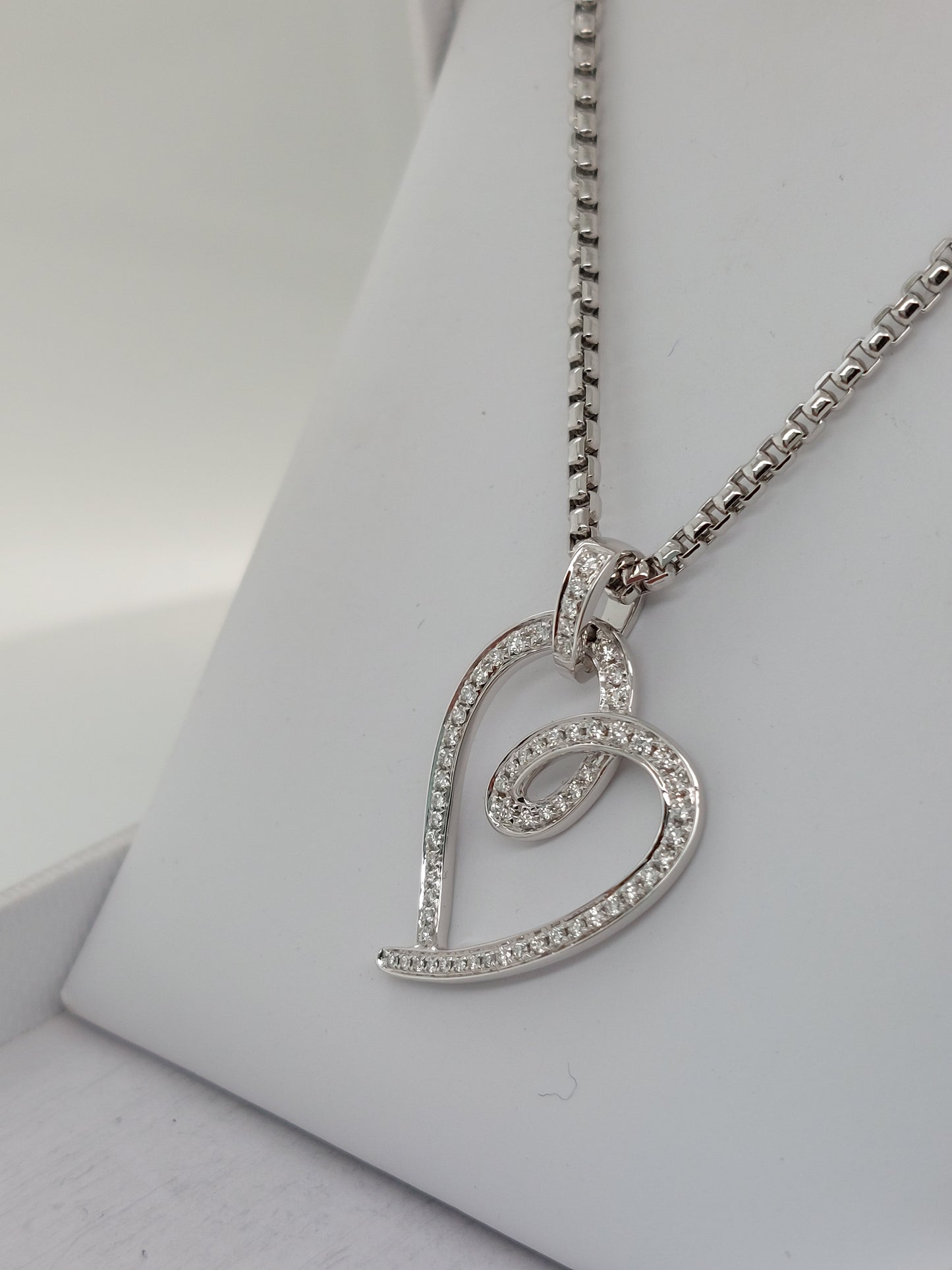 Love Me Heart Pendant