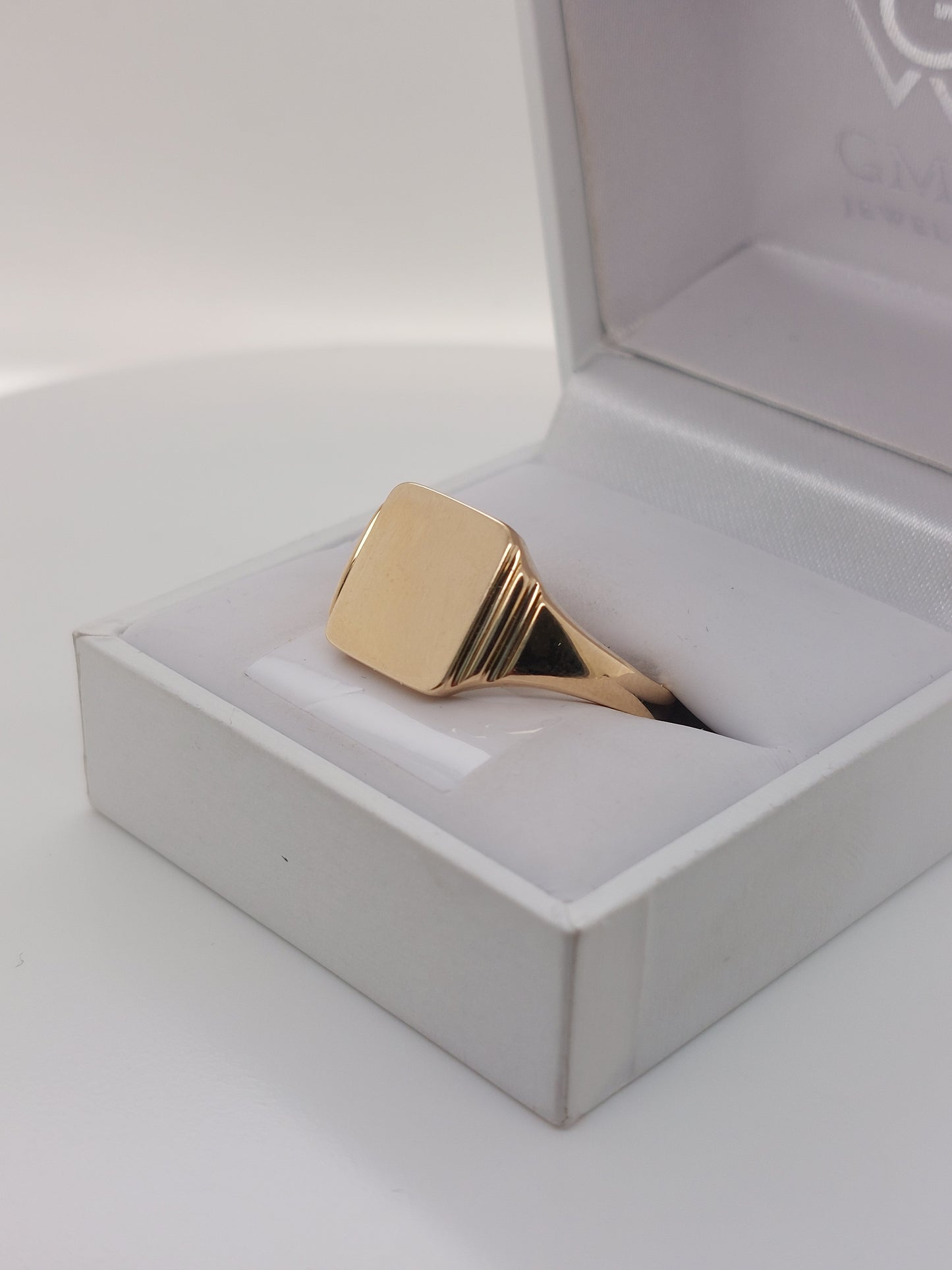 Gents Signet Ring