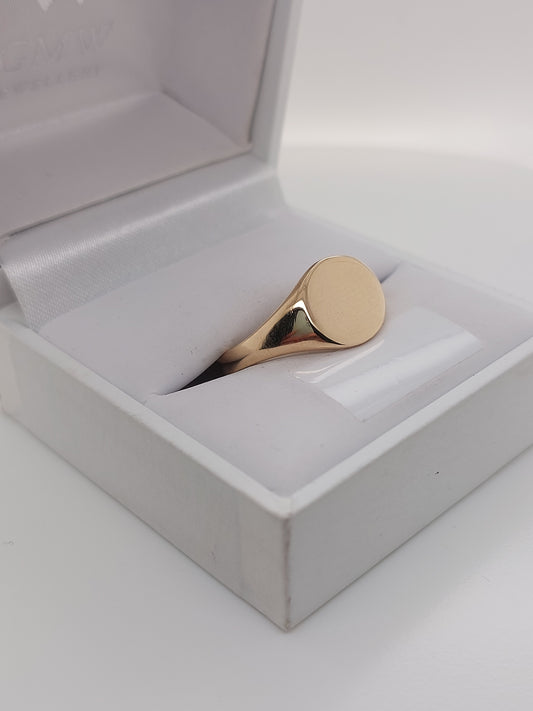 Round Signet Ring