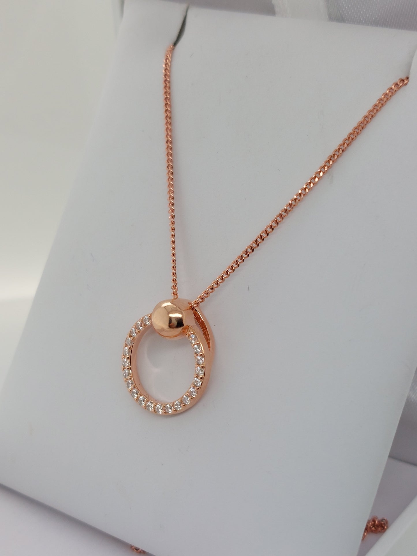 Rose Open Circle Necklace